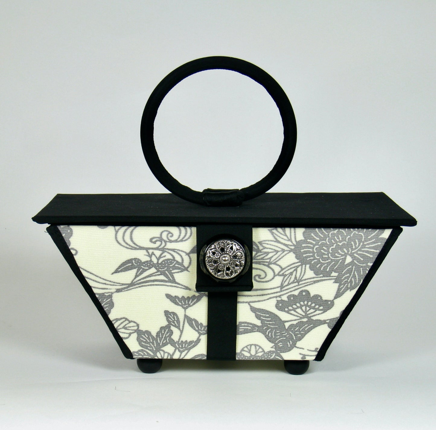 Kimono Purse - White and Grey Patterned